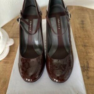 Theory Chocolate Patent Leather Heels Size 36